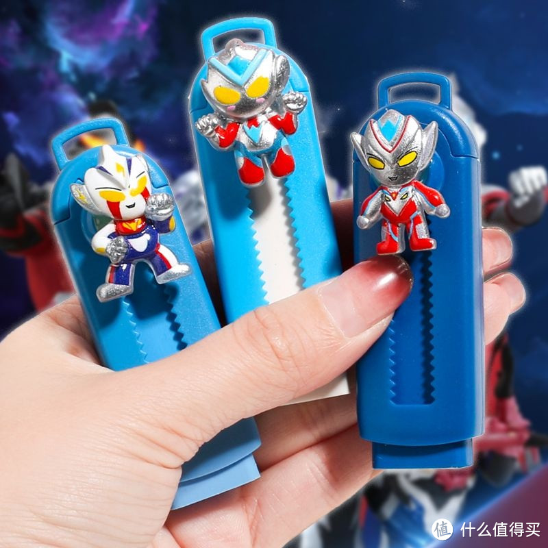 奥特曼文具来“救场”,化解开学小烦恼